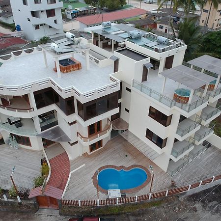 Hotel La Laguna Galapagos Пуерто Виламил Екстериор снимка