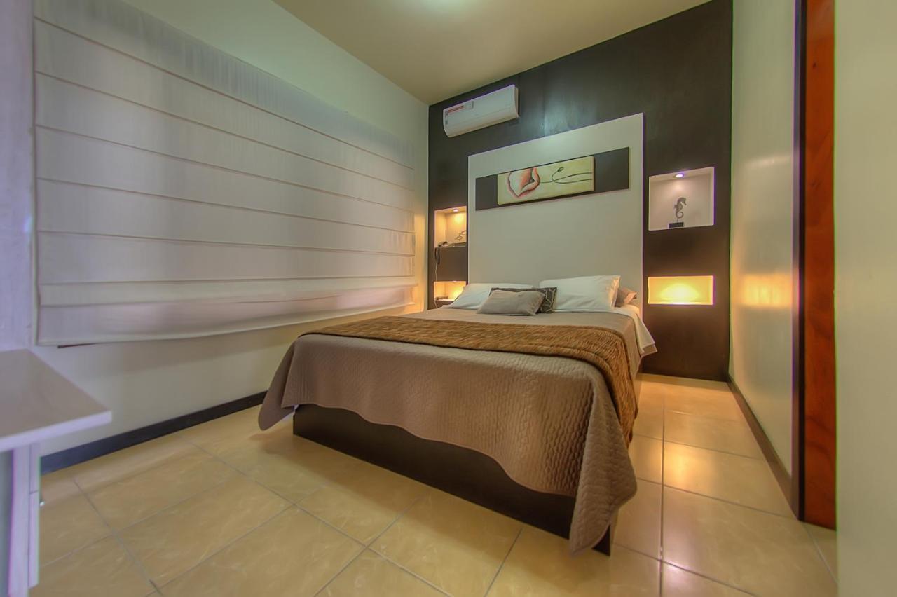 Hotel La Laguna Galapagos Пуерто Виламил Екстериор снимка