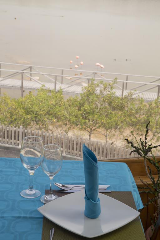 Hotel La Laguna Galapagos Пуерто Виламил Екстериор снимка